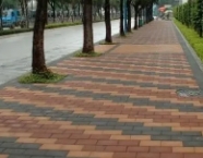 人行道彩磚的施工方法是什么